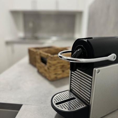 バーリFlaryアパートメント エクステリア 写真